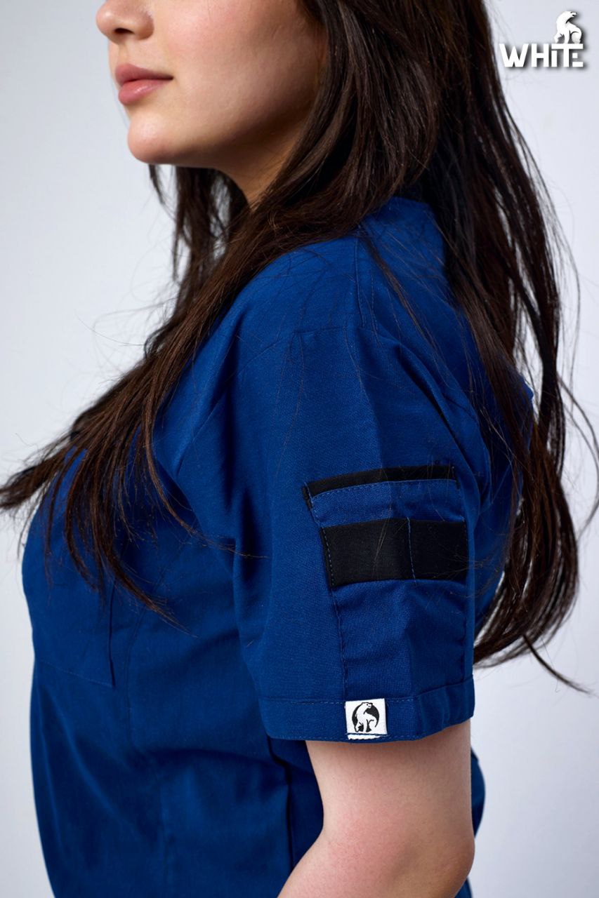 PETROL BLUE ROUND-NECK SCRUB