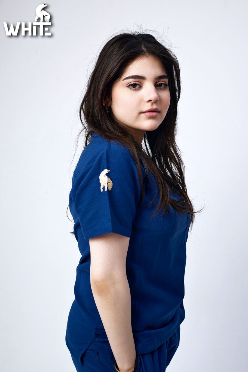 PETROL BLUE ROUND-NECK SCRUB