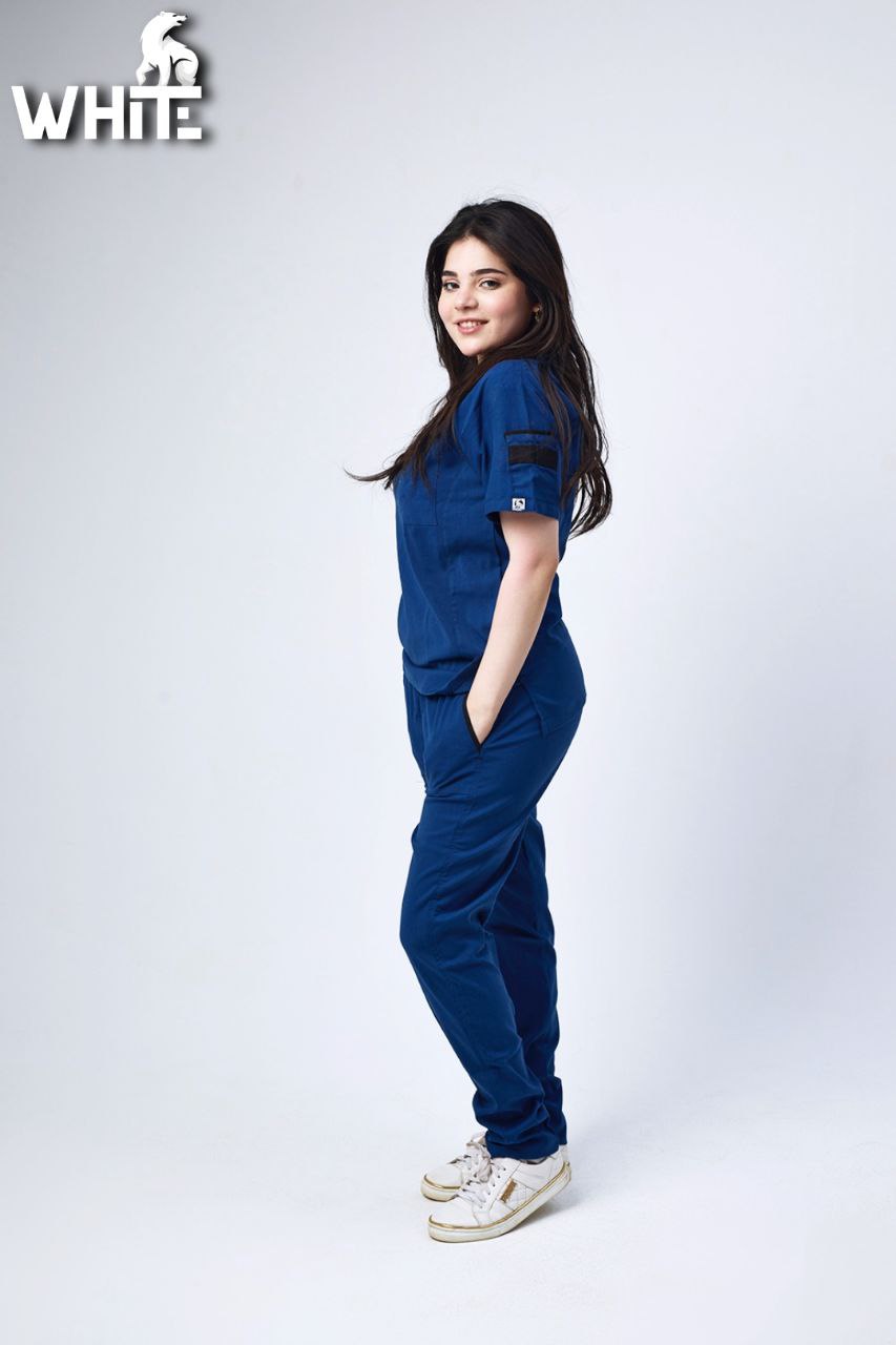 PETROL BLUE ROUND-NECK SCRUB