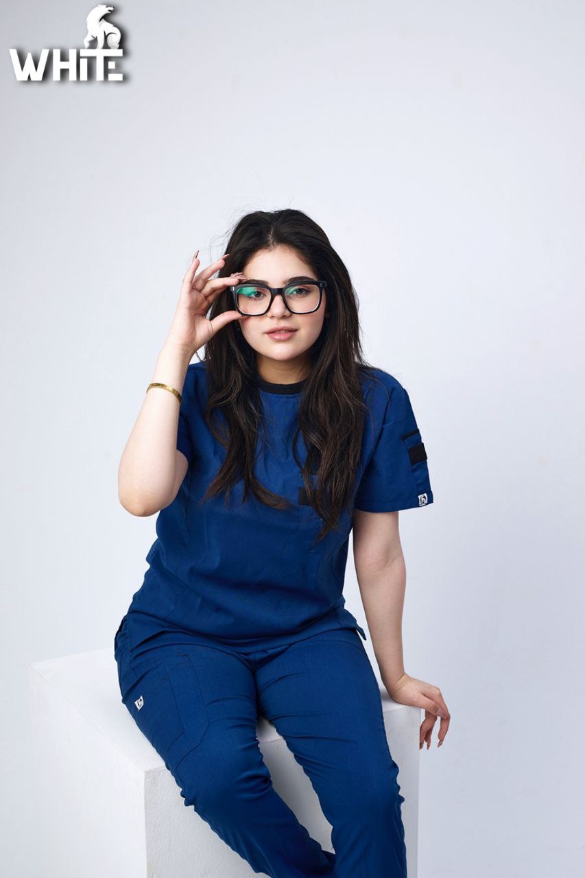 PETROL BLUE ROUND-NECK SCRUB