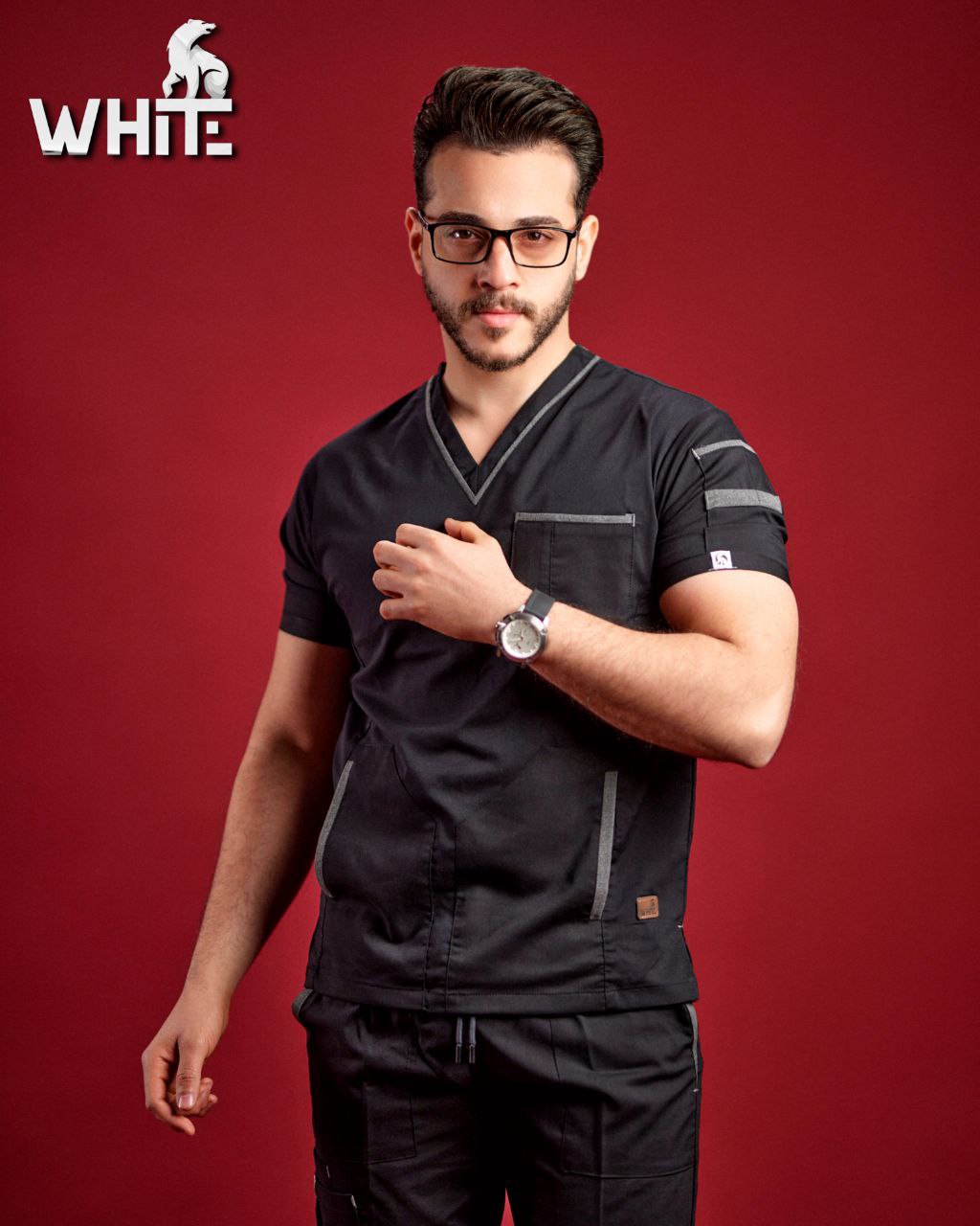 ROYAL BLACK V-NECK SCRUB