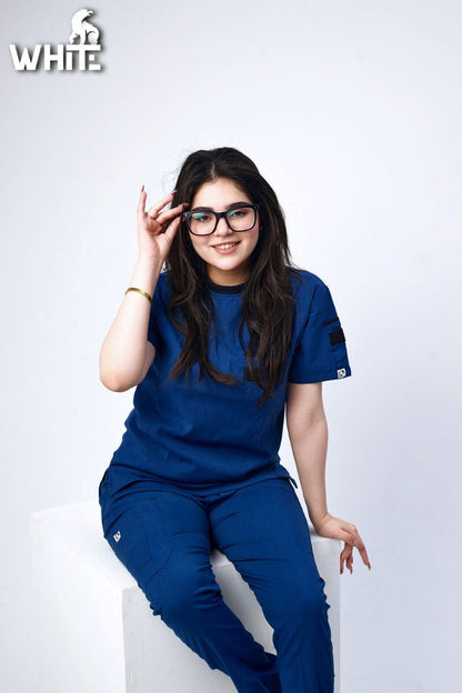 PETROL BLUE ROUND-NECK SCRUB