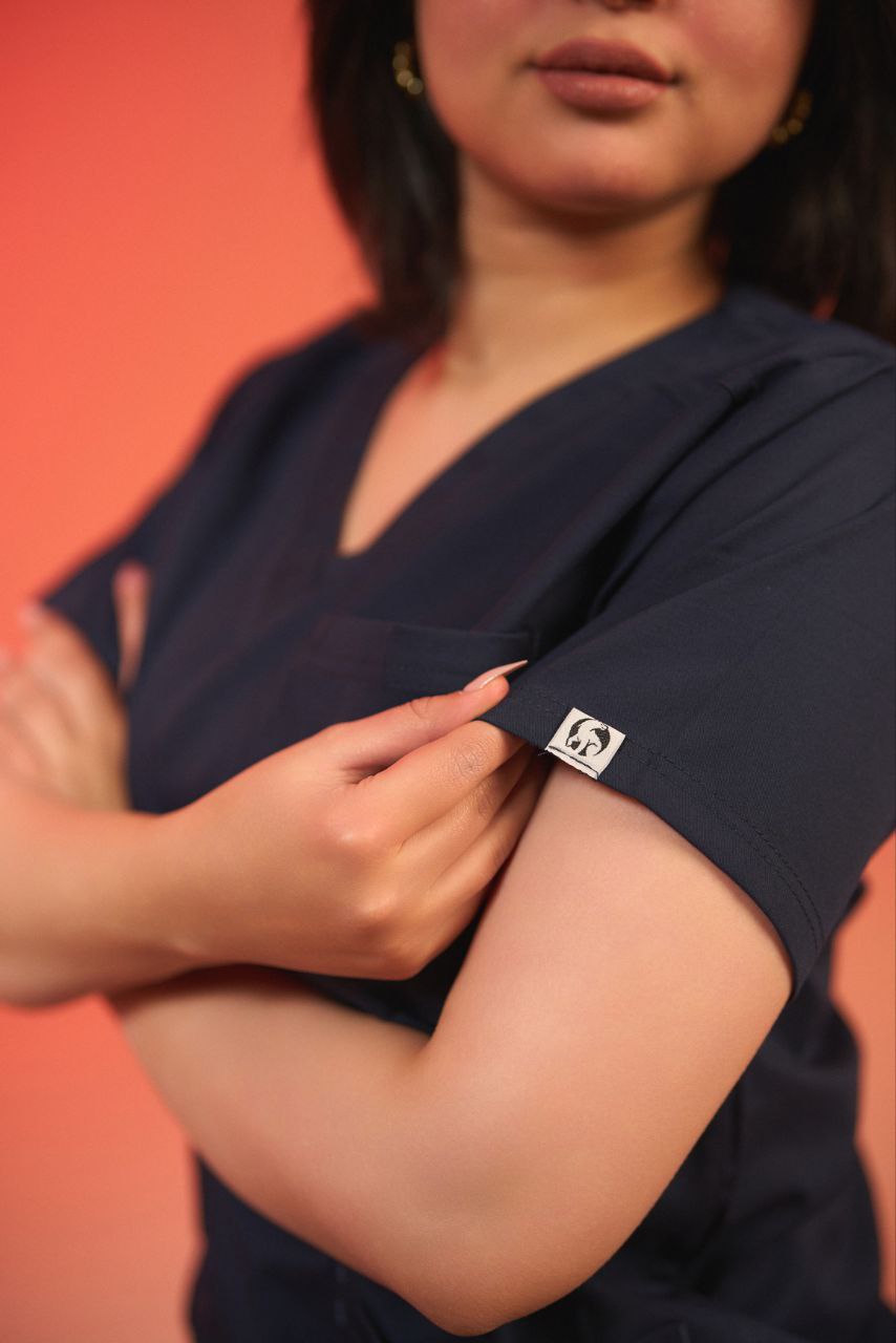 DEEP BLUE  SCRUB